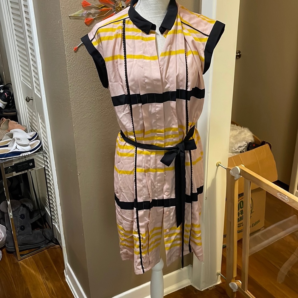 Jason Wu dress.. new with no tags, I never wore this. Apologies steamer broke.
